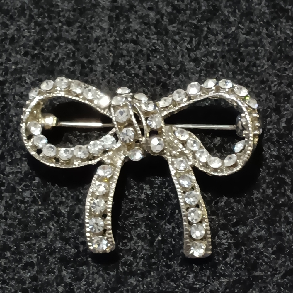 Rhinestone Bow Brooch Pin bling